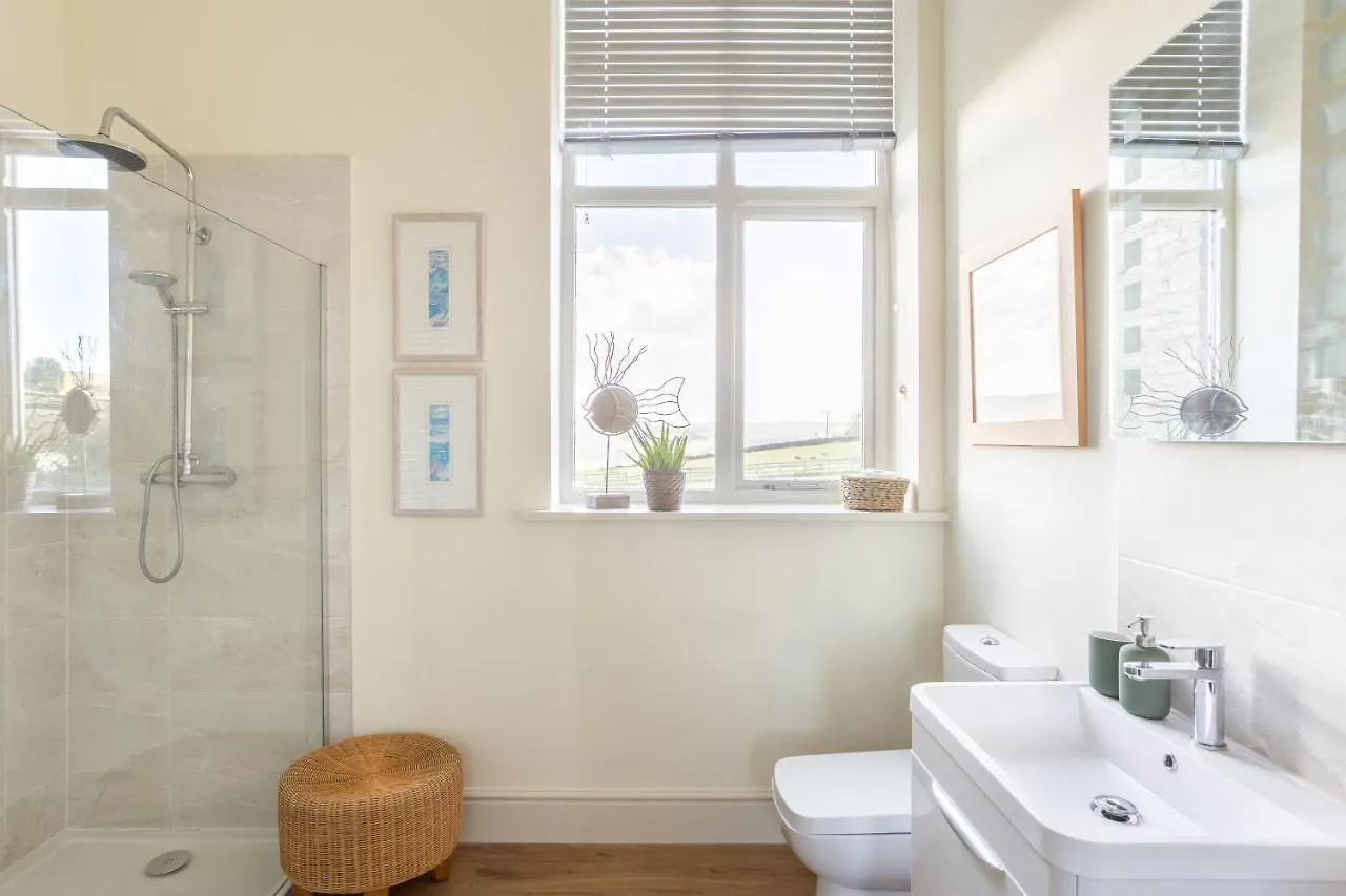 Chapel Cottage - Luxury Country Retreat Luddendenfoot Holiday home