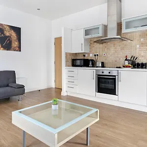 Heart Of Centre - , Newcastle upon Tyne United Kingdom