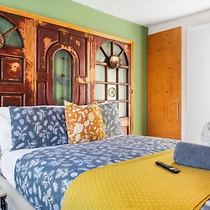 Stylish Self Contained , Nottingham United Kingdom
